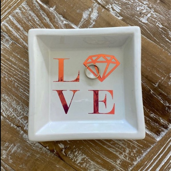 Jewelry Dish - Picture 2 of 3